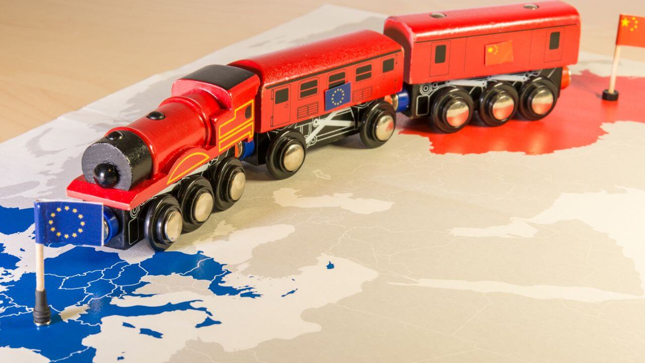 Sticker Labeling Machine Manufacturer in China: Pioneering the "Belt and Road" Initiative